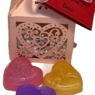 VALENTINE'S 4 PIECE BOXED SET HEARS & FLOWERS